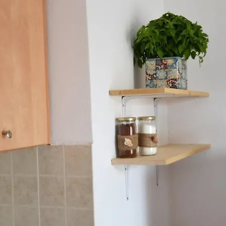 Apartment B2 - The Cozy One *